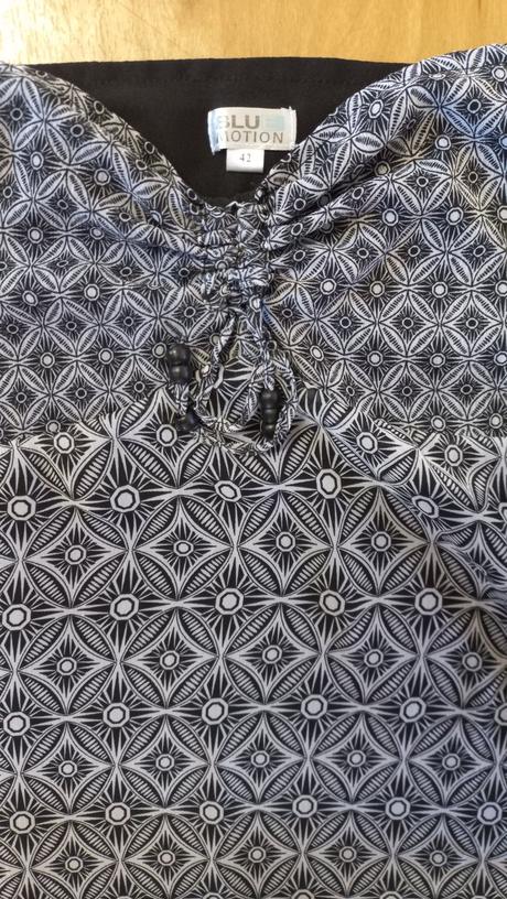 Šaty  na ramienka, l