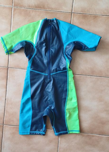 Plavecký overal, decathlon,110