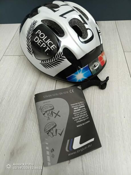 Detská helma na bicykel - ,,policajt,,, 