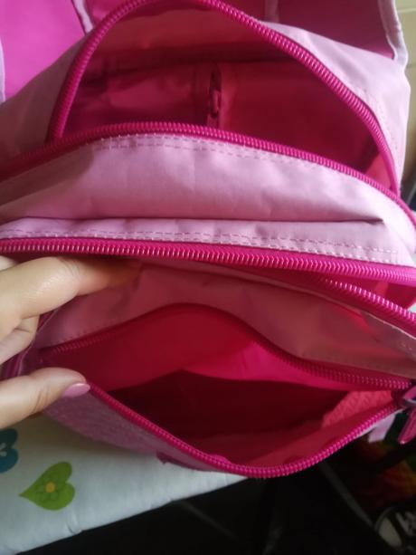 Školská taška hello kitty už aj s poštou, 