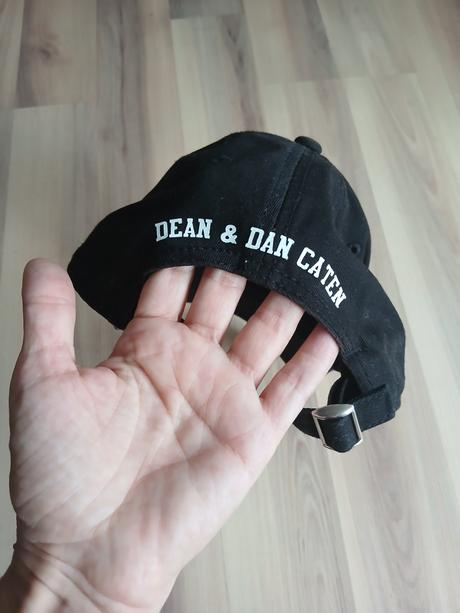 Šiltovka original,