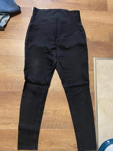 Tehotenské rifle, h&m,42