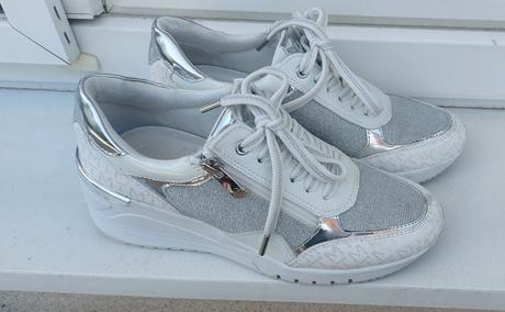 Botasky marco tozzi, marco tozzi,39