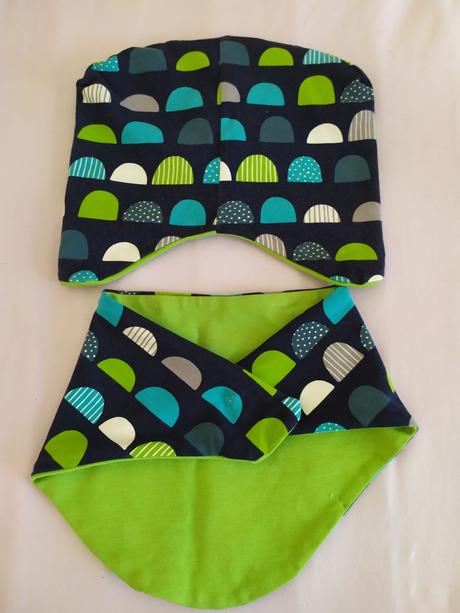 Čiapka a nákrčník, 92