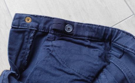 Predám dievčenské riflové kraťasy, 