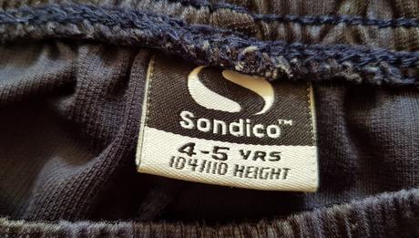 Športové šortky pre chlapca, 104