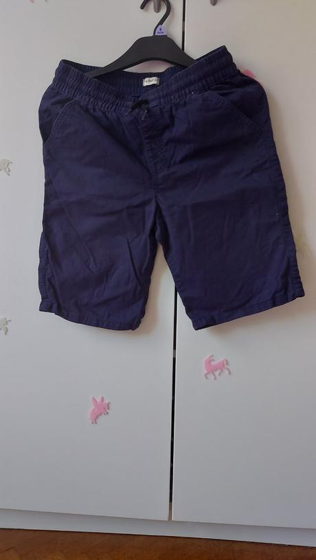 Predám chlapčenské šortky veľ.152-158cm, f&f,152