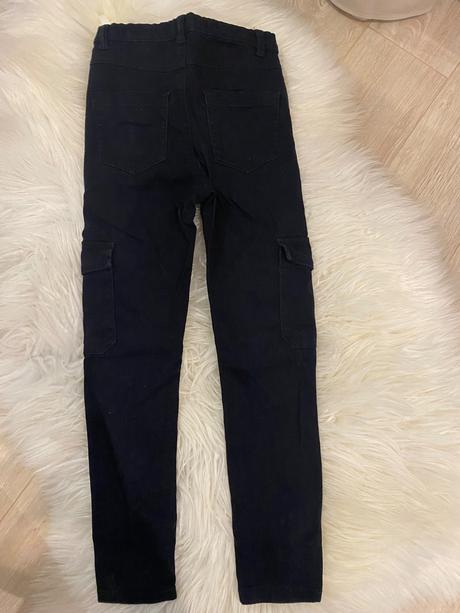 Kapsáče, reserved,134