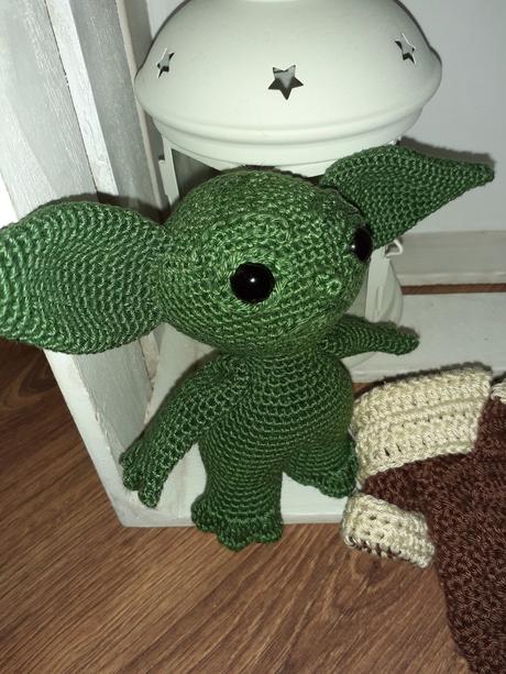 Hackovany baby yoda, 