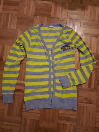 Dievčenský sveter na gombíky, 146