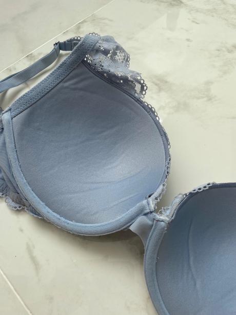 Modrá čipkovaná podprsenka, lindex,75d