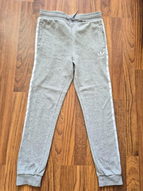 Krásne adidas tepláky 158, adidas,158