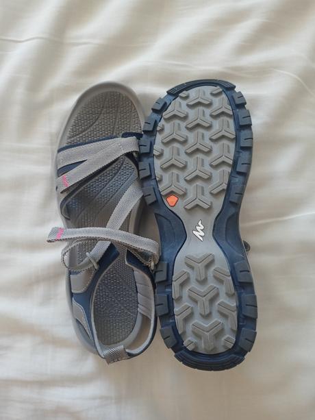 Športové sandále, 39