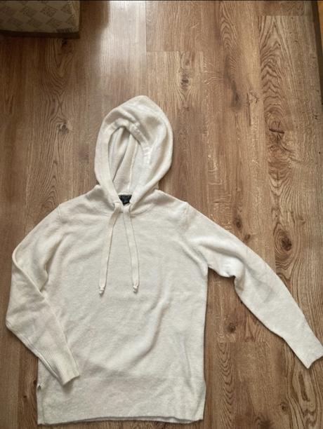 Svetrik s kapucňou, amisu,s