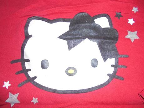 Tričko s hellou kitty, 92