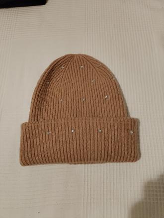 Čiapka s kamienkami orsay, orsay