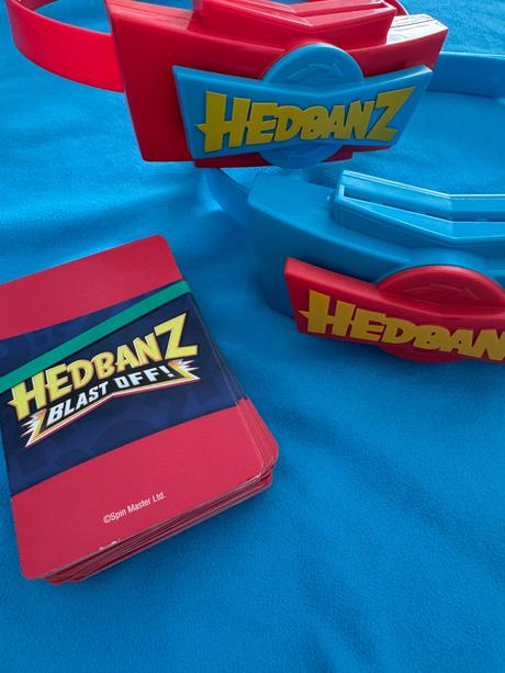 Spoločenska hra hedbanz blast off,