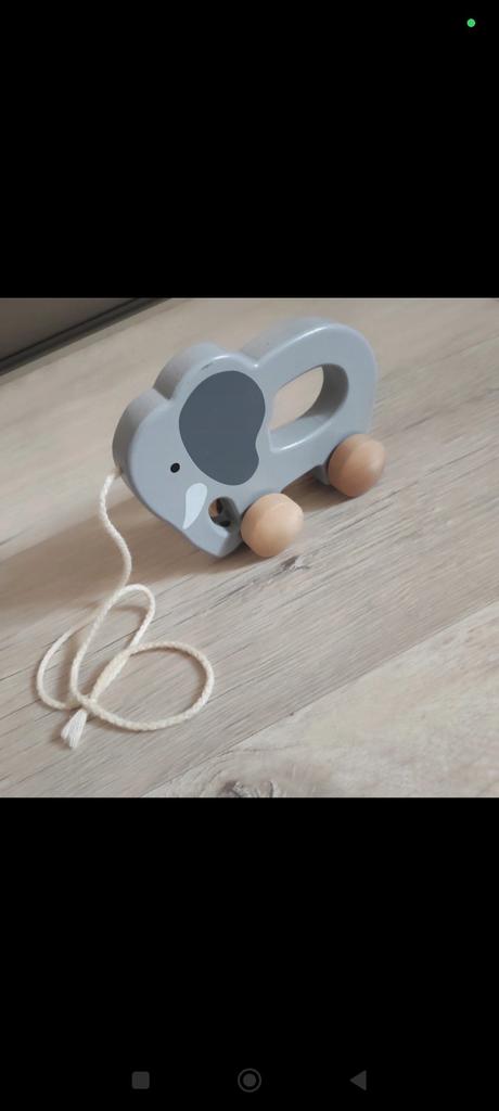 Tahaci slon little dutch,