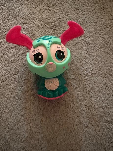 Hracka zoobles bunsie rabbit,