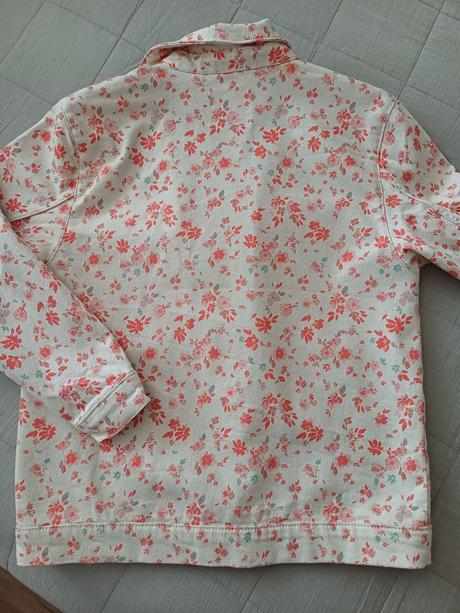 Úžasná  prechodná bunda č.s/m, s