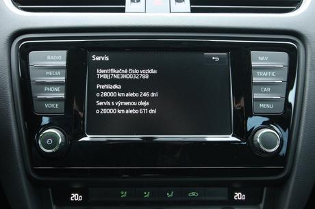 Škoda octavia combi 2.0 tdi style - bratislava, škoda