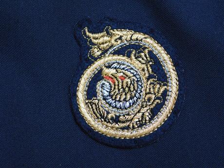 Pekny luxusny blejzer, 40