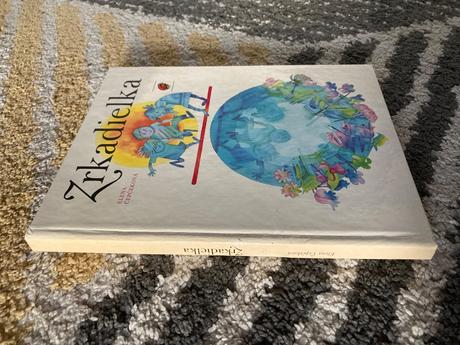 Zrkadielka elena čepčeková (1987),