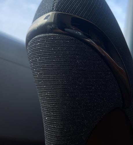 Elegantné strieborné, trblietkavé lodičky, 38