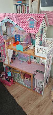 Barbie dom,