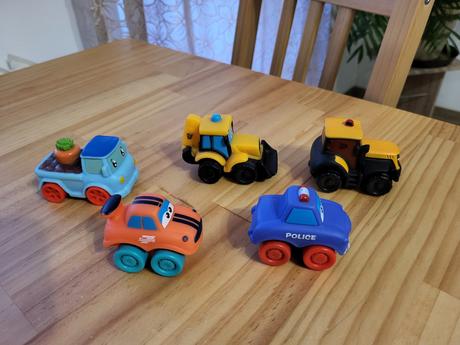 Zbierka autíčok pre najmenších, 