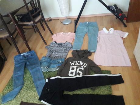 Balik oblečenia s, s