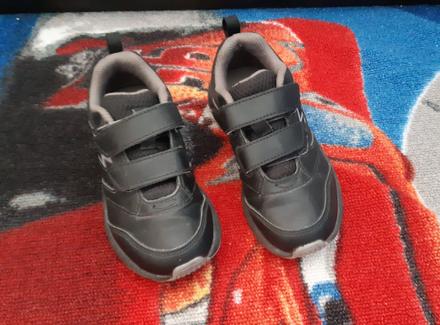 Tenisky velk. 27, lotto,27