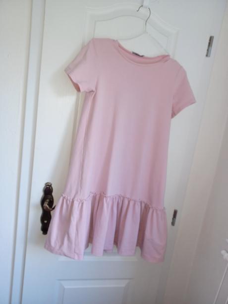 Selfieroom saty s volanom, xs