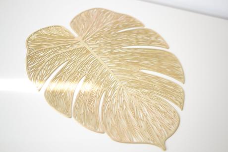 Zlatá podložka monstera, 