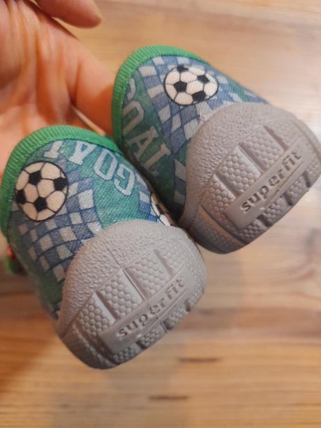 Papuce futbal superfit 29, superfit,29