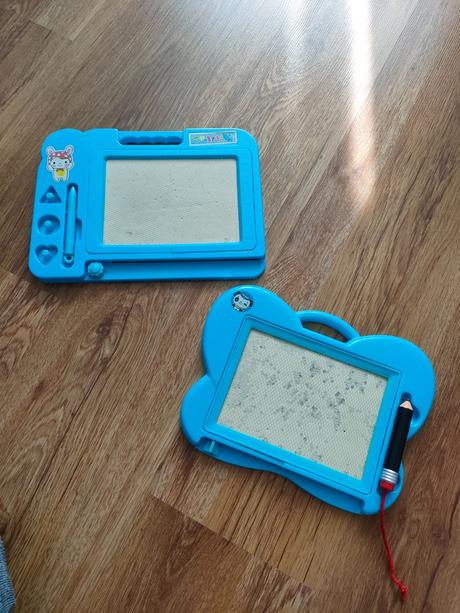 Magnetické tabuľky na kresnenie, 