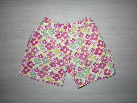 Kvietkované kraťasy 134-140, 134