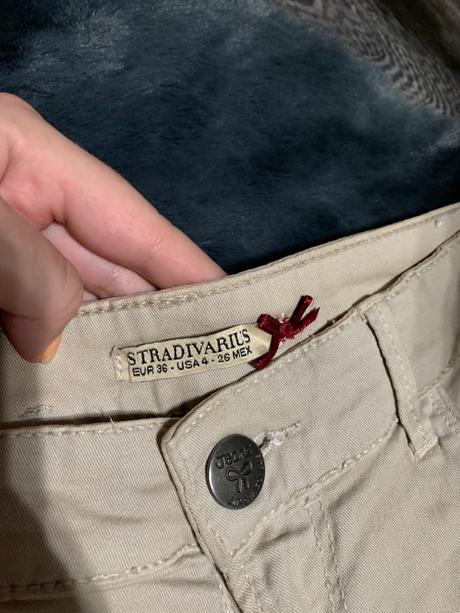 Bežove kremove skinny uzke nohavice stradivarius, stradivarius,s