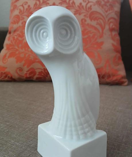 Krásna socha - sova na podstavci royal dux, 