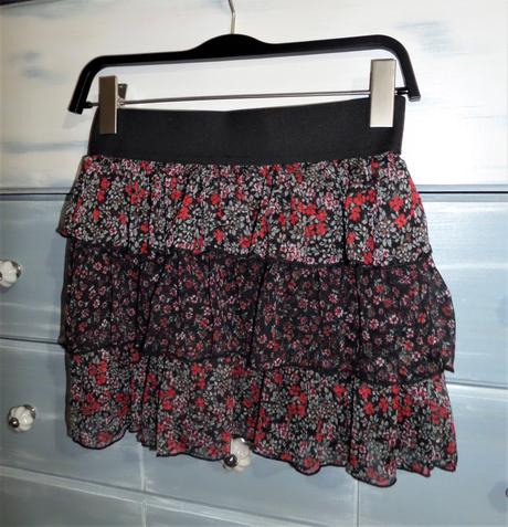 Sukňa s volánmi, pimkie,s