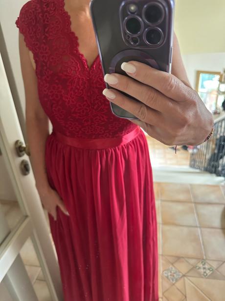 Slávnostne šaty, m