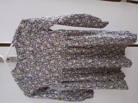 Kvietkovane dievcenske saty s dlhym rukavom, h&m,140