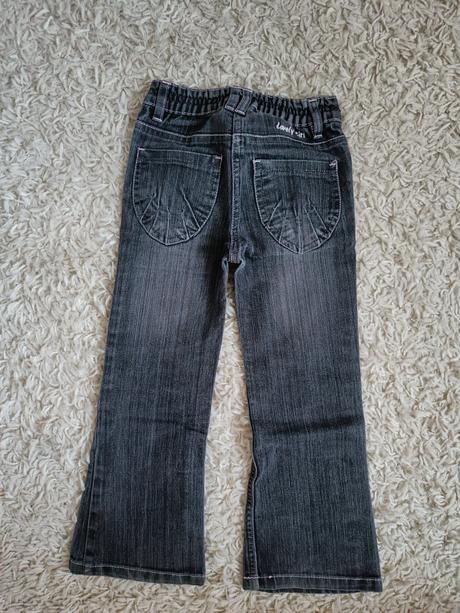 Tmavošedé rifle, okay,110