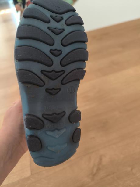 Snehulo-gumáky, lupilu,30