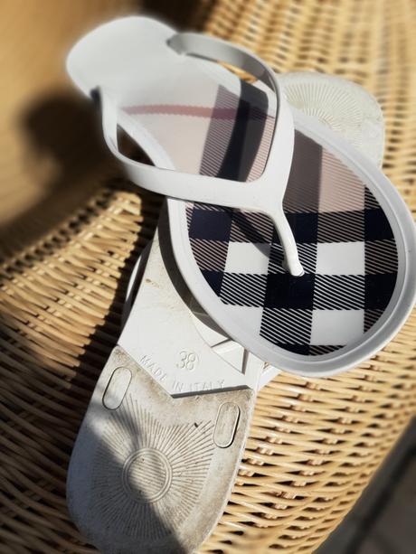 Burberry flip flop 38, burberry,38