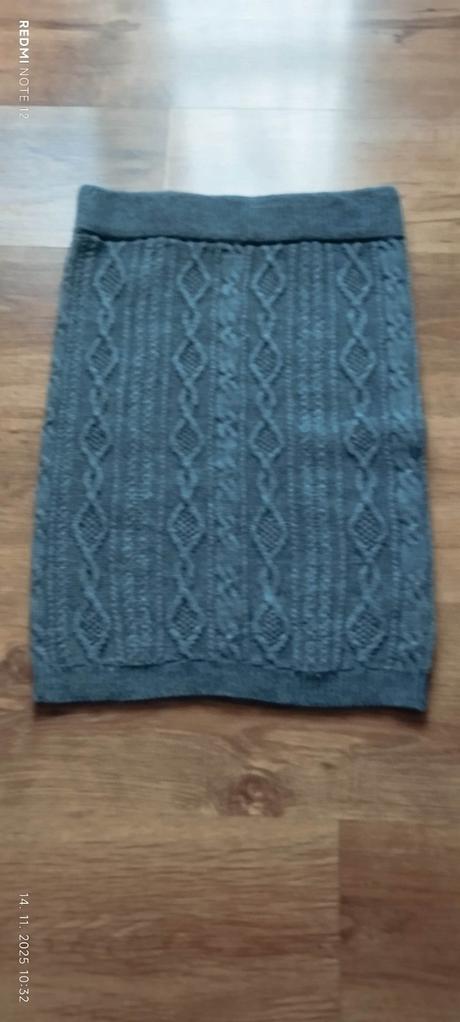 Sukňa, piazza italia,m