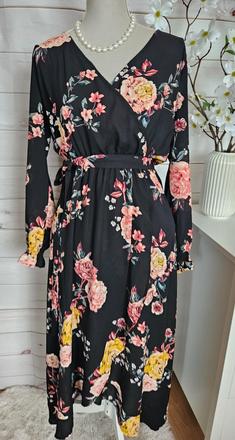 Krásne lahulinké šaty, 36