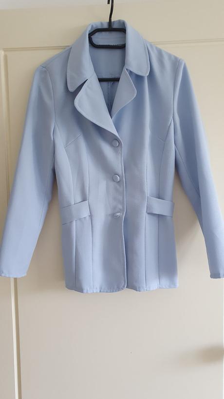 Dámsky kostým 34, 34