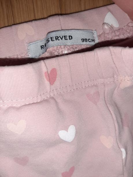 Srdiečkové legínky skoro ako nové, poštovné zdarma, reserved,98