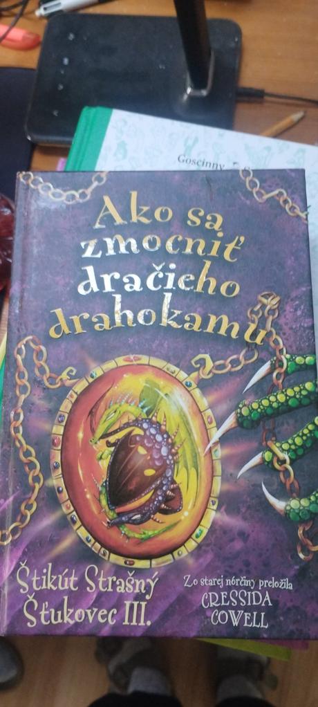 Cressida cowell aako sa zmocnit dracieho drahokamu,